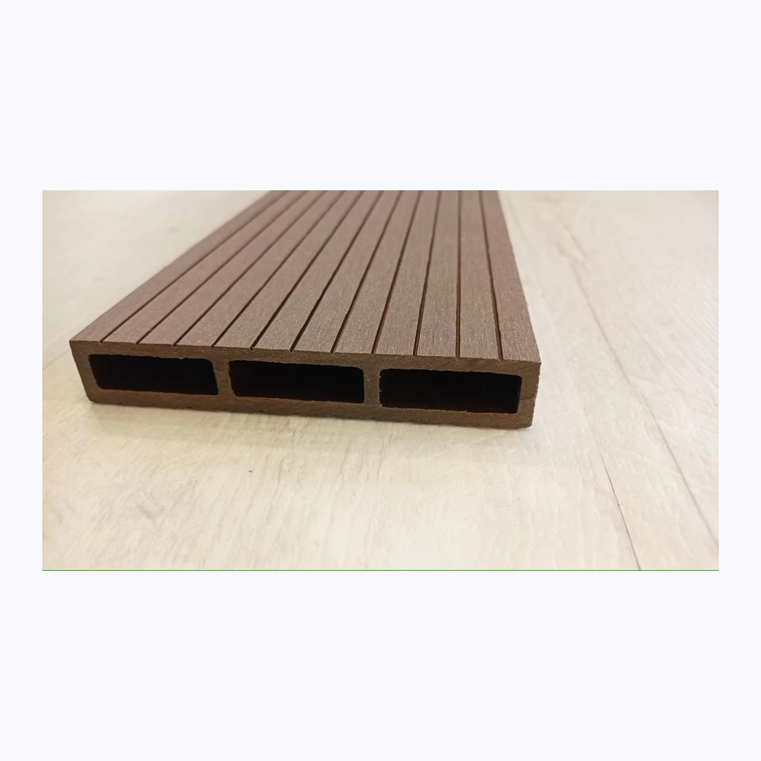 Καφέ περίφραξη WPC 1